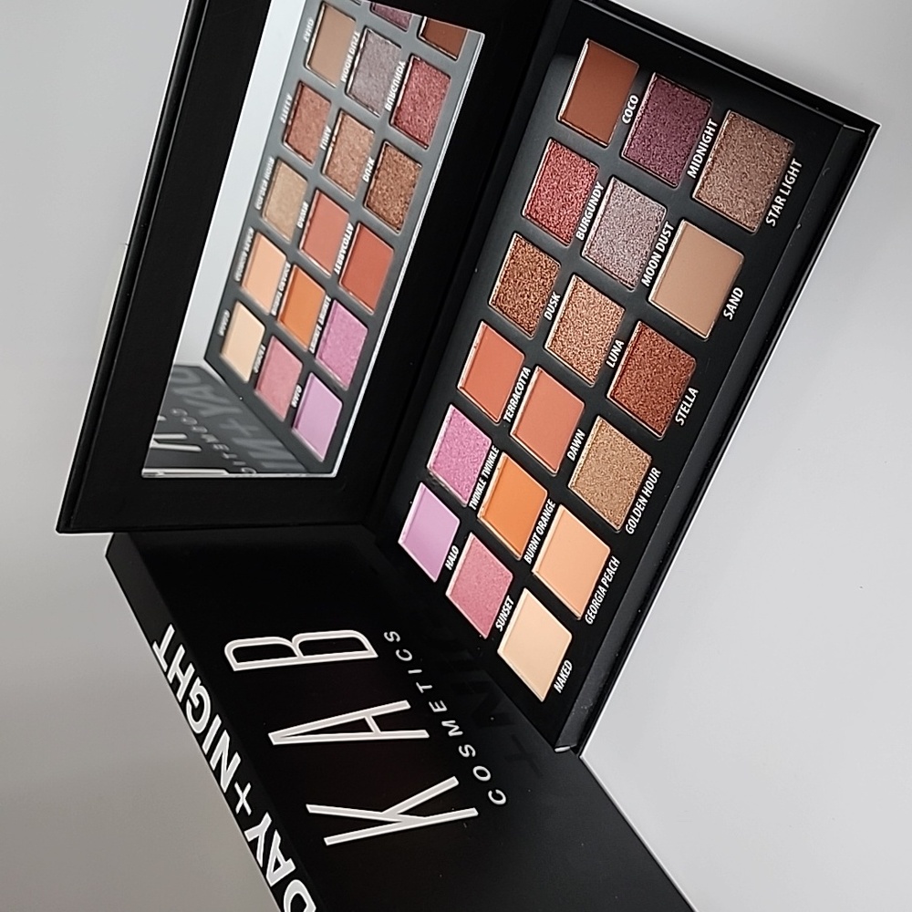 KAB Day & Night Palette